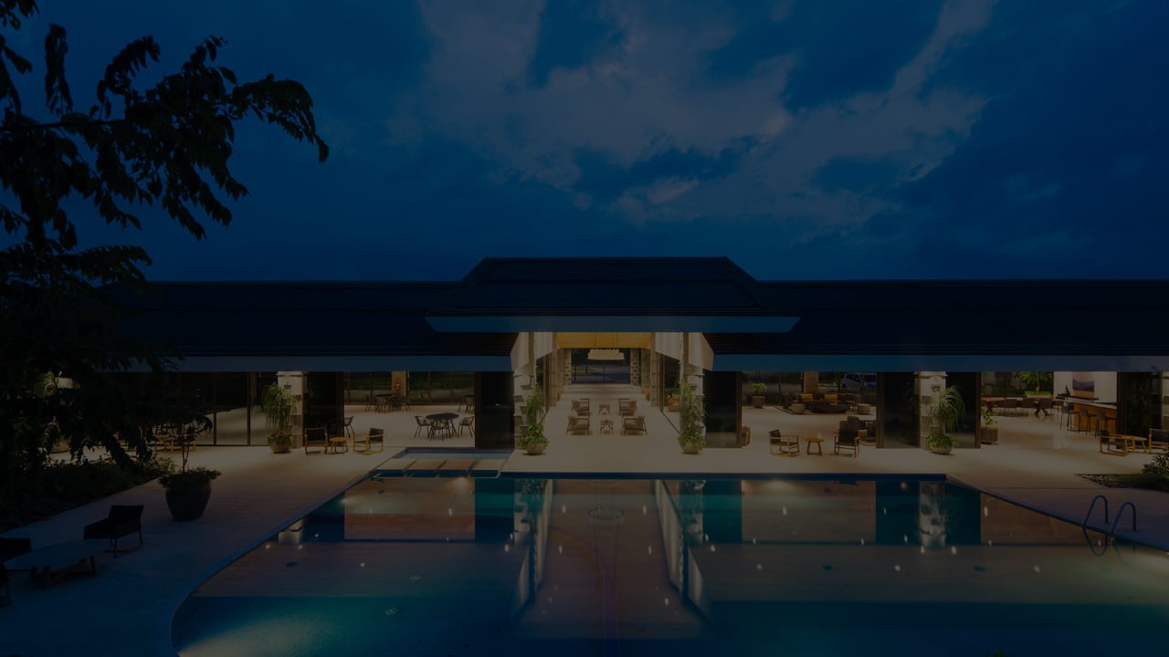 PINNACLE POOLS & LANDSCAPE logo